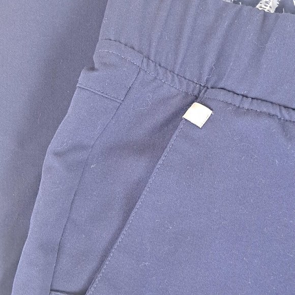 FIGS Size XXS Navy Blue Cargo Scrub Pants Blue Feather Print Accents Elastic Wst - Picture 9 of 16
